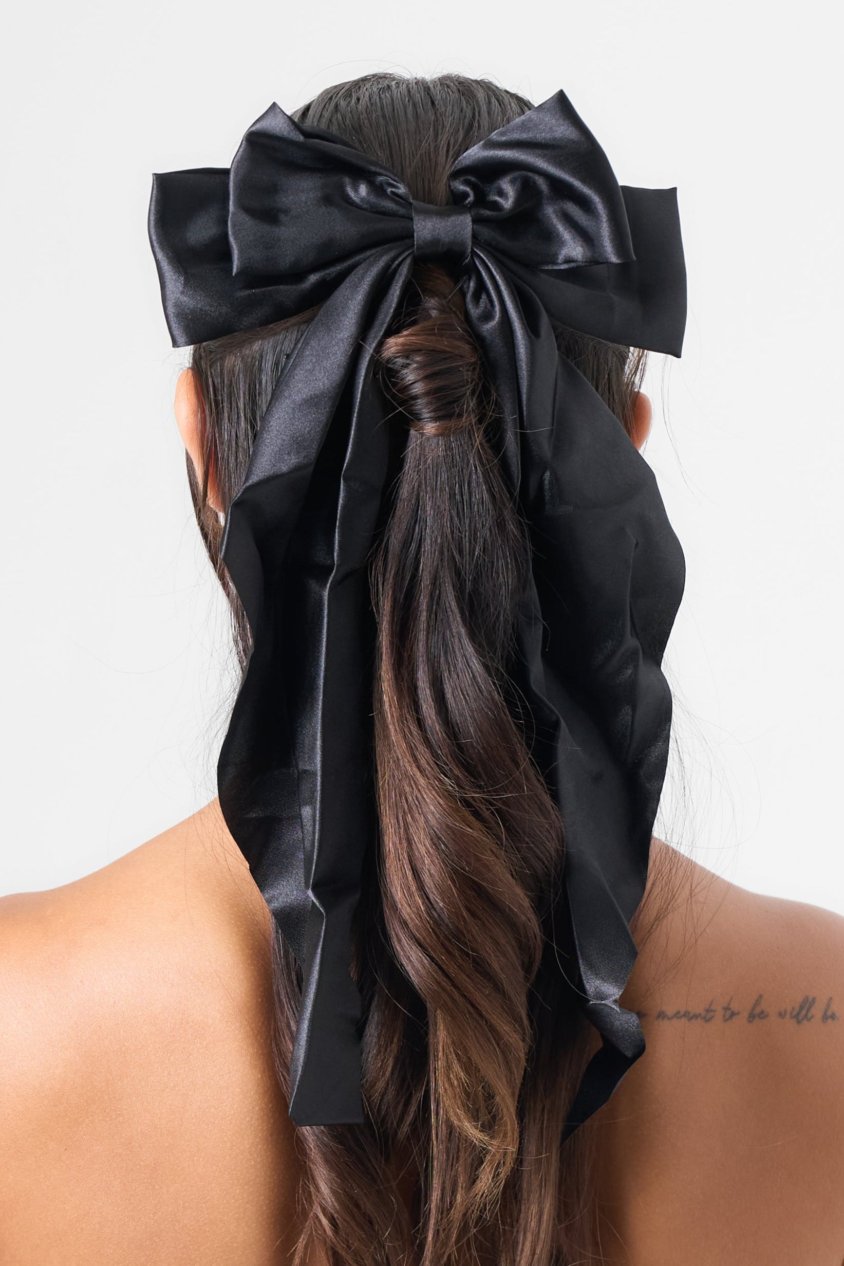 Bow Hair Clip in Black