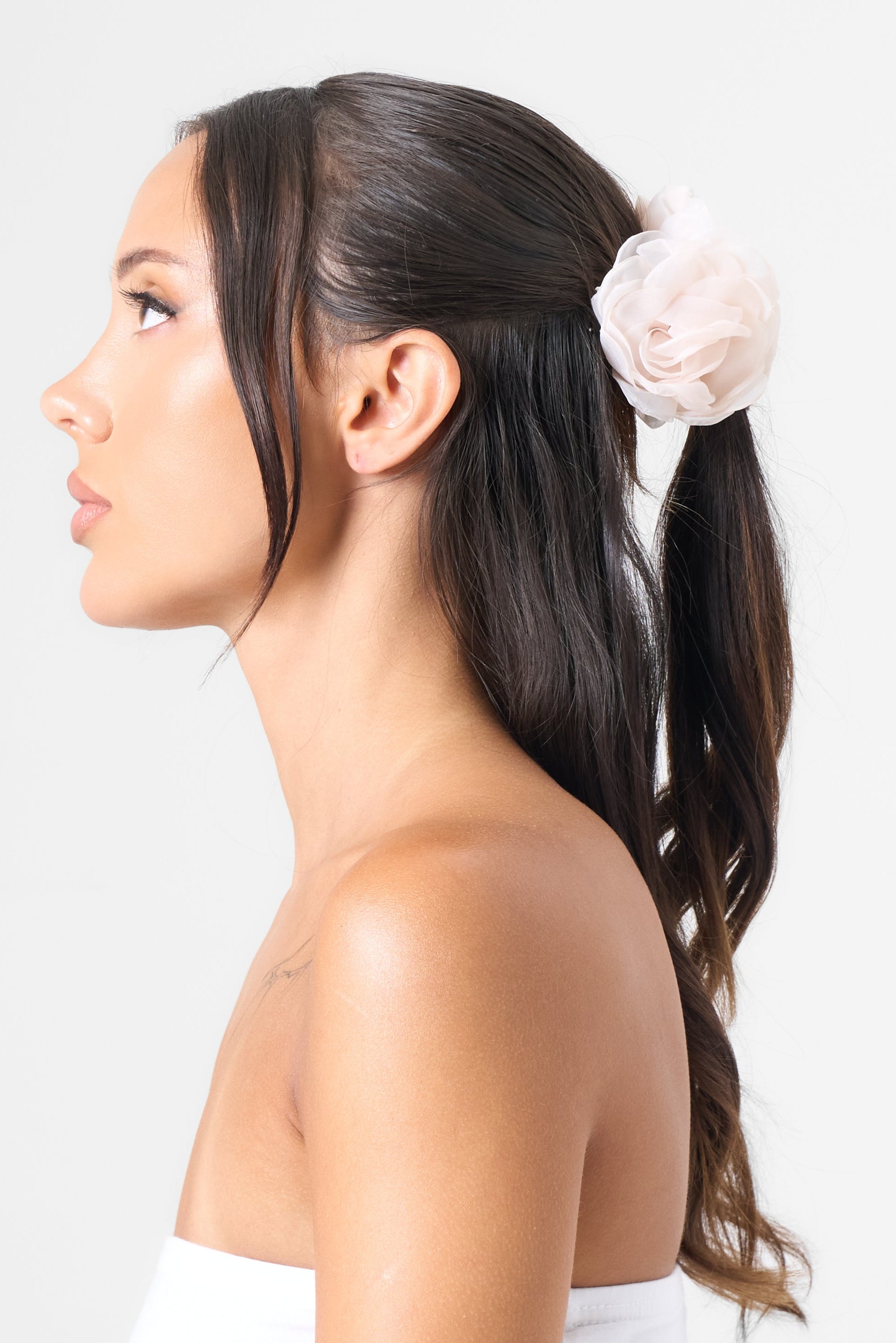 Hair Ribbon with Flower in Cream