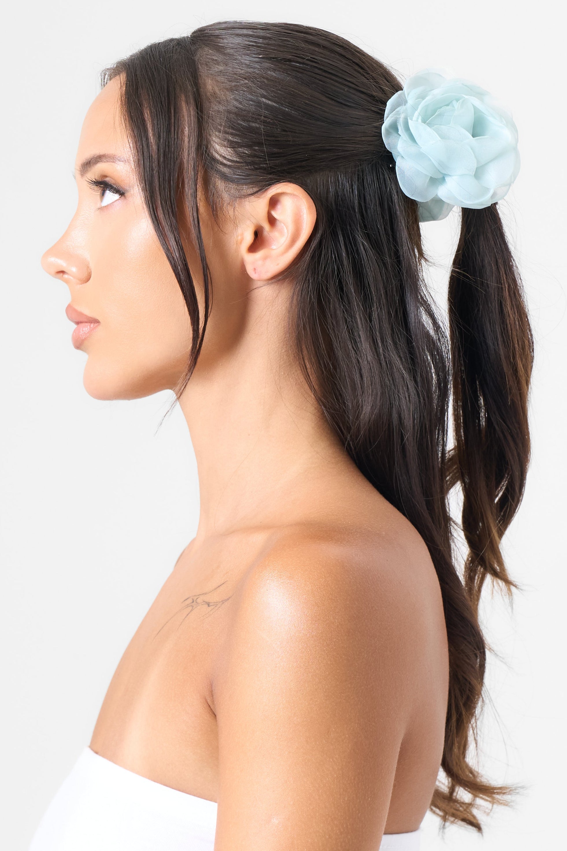 Hair Ribbon with Flower in Green