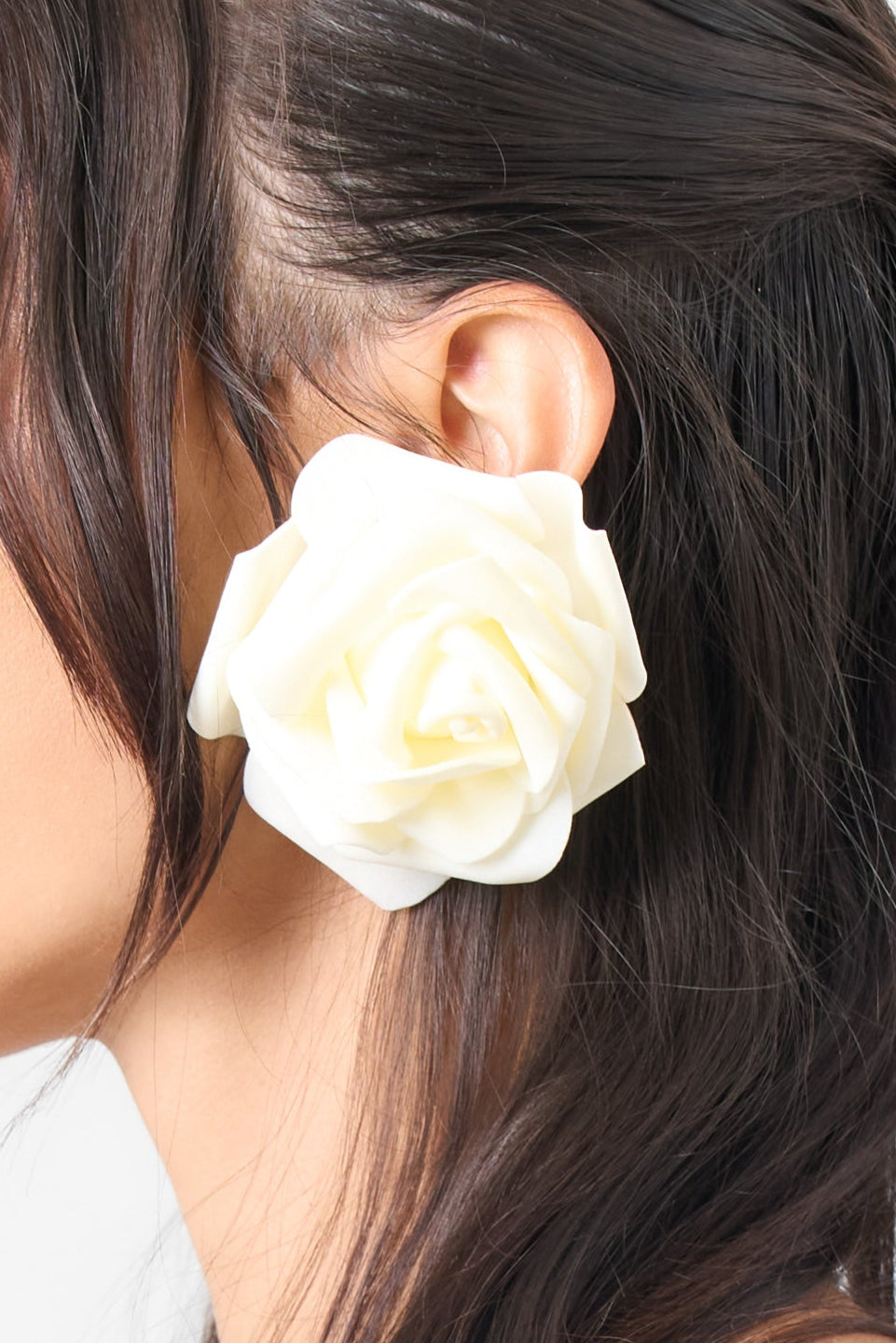 Rose Earring in White